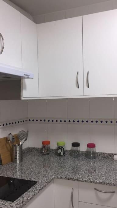דירות Acogedor Piso En Cariño מראה חיצוני תמונה